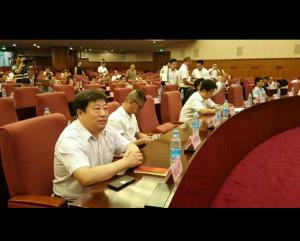 中醫(yī)藥文化工作委員會理事，中醫(yī)藥文化中心主任韓冠軍和中醫(yī)藥文化工作委員會主任李龍飛先生在北京